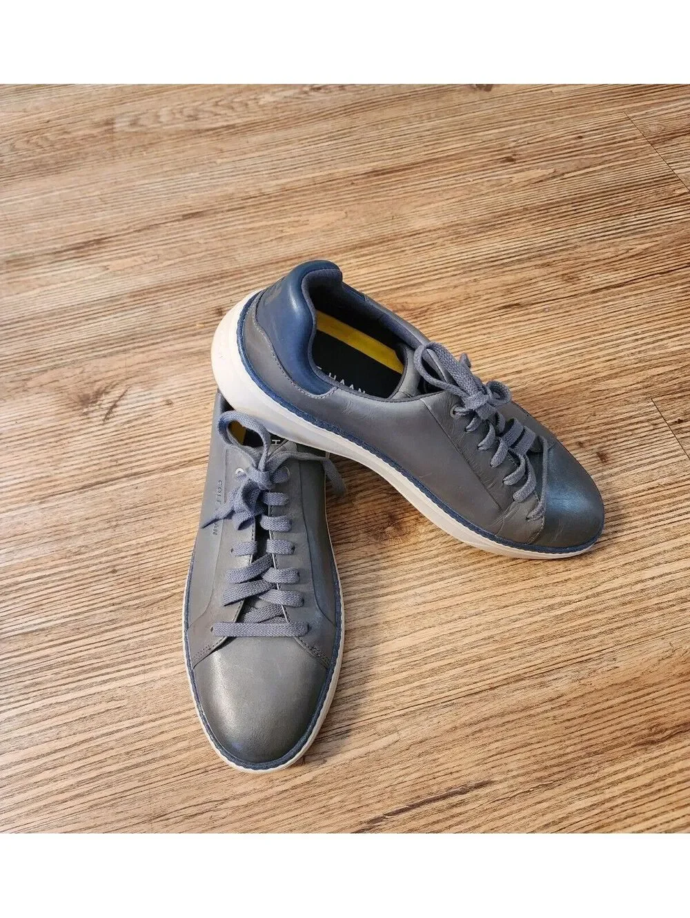 Size 8.5  Cole Haan Men's Gray Leather Sneakers with Cream Sole, Size 10